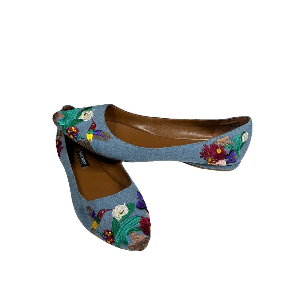 Nine West Speakup Women's Ballet Flats Embroidered Blue Size 8.5 Hummingbird